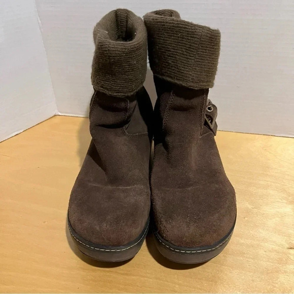 Crocs 11554 Cobbler Brown Leather Suede Fold Over Ankle Slip On Boots Women's 10 - Picture 3 of 10